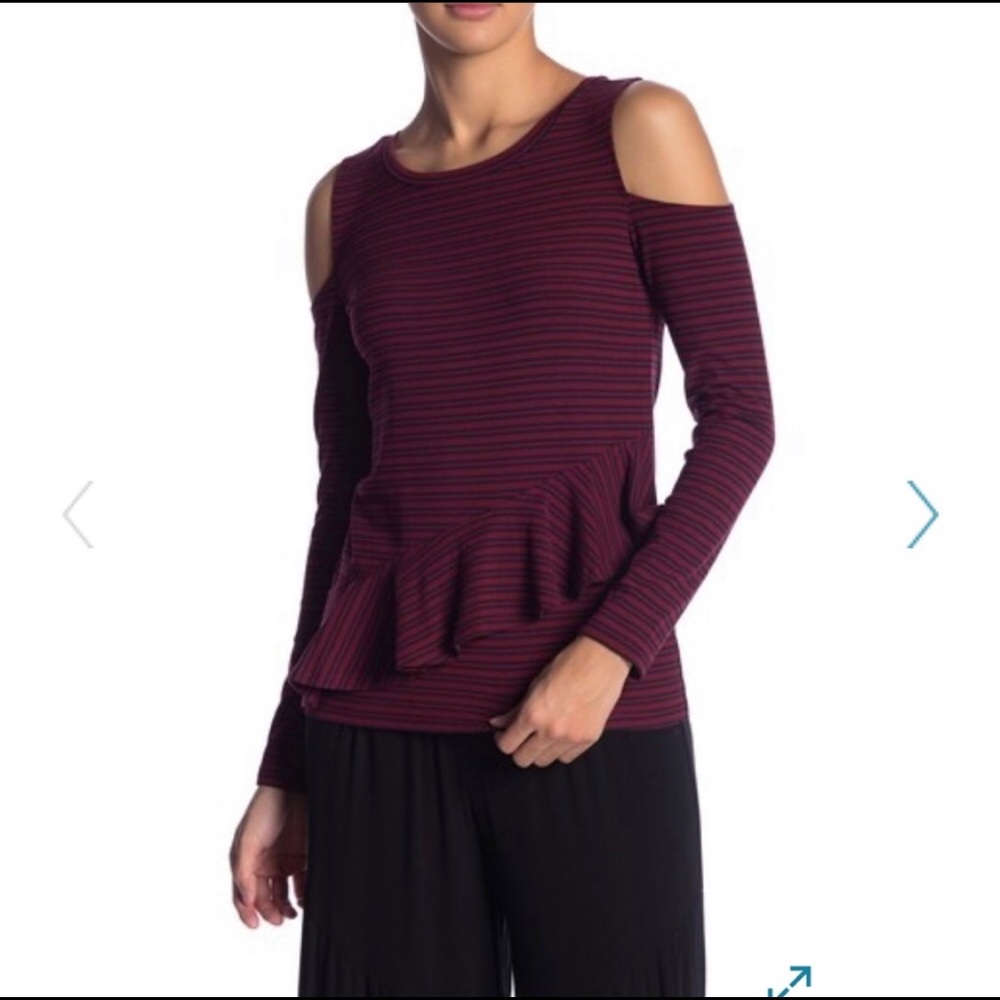 🆕 NWT BB Dakota top